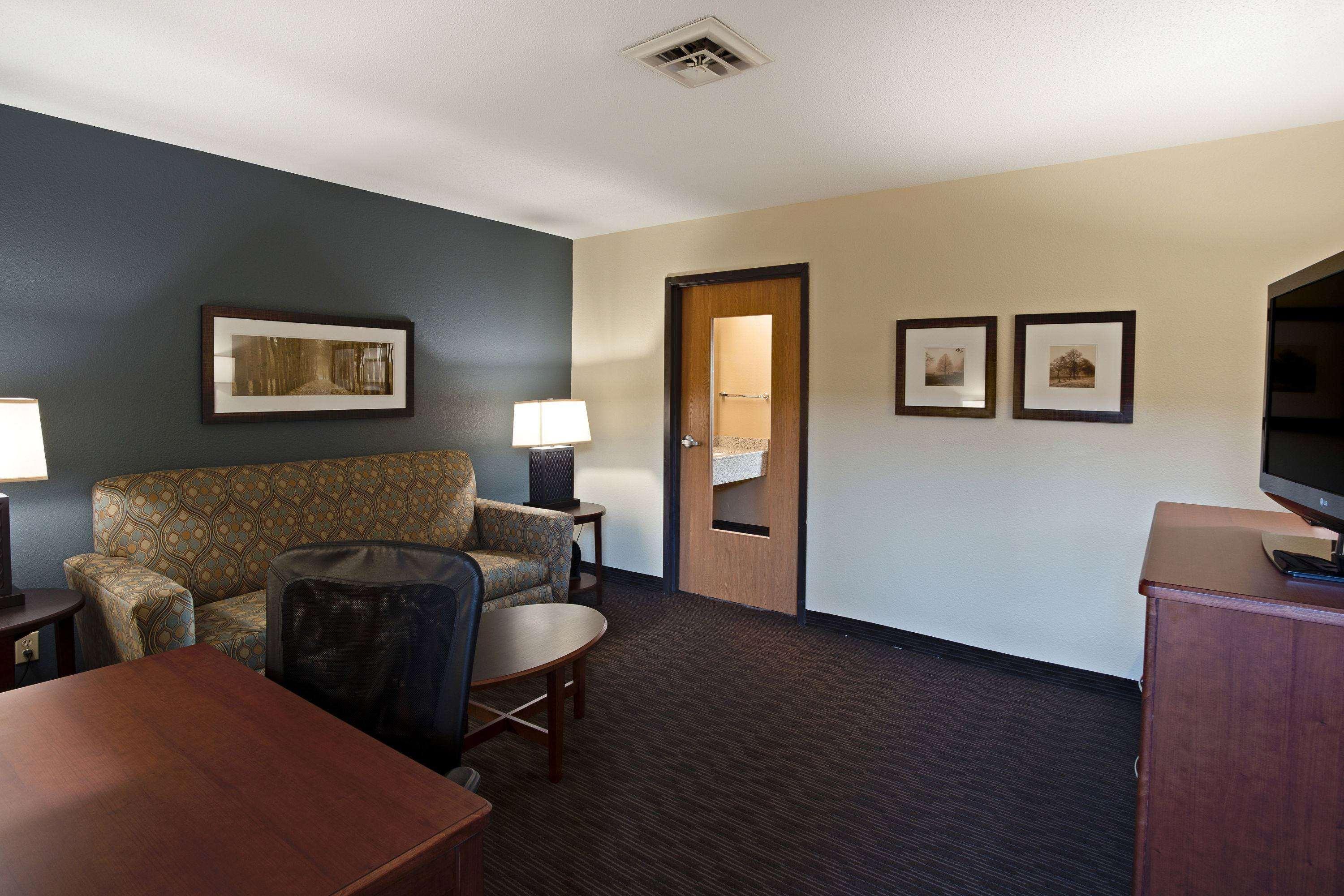Americinn By Wyndham ביי סיטי מראה חיצוני תמונה